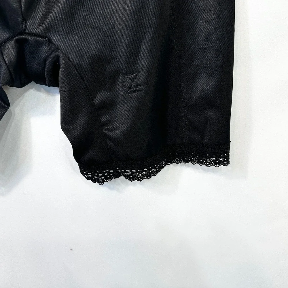 Shapewear Shorts XXL Control Shorts Style 826‎ Black Lace Trim Satin Tummy 701